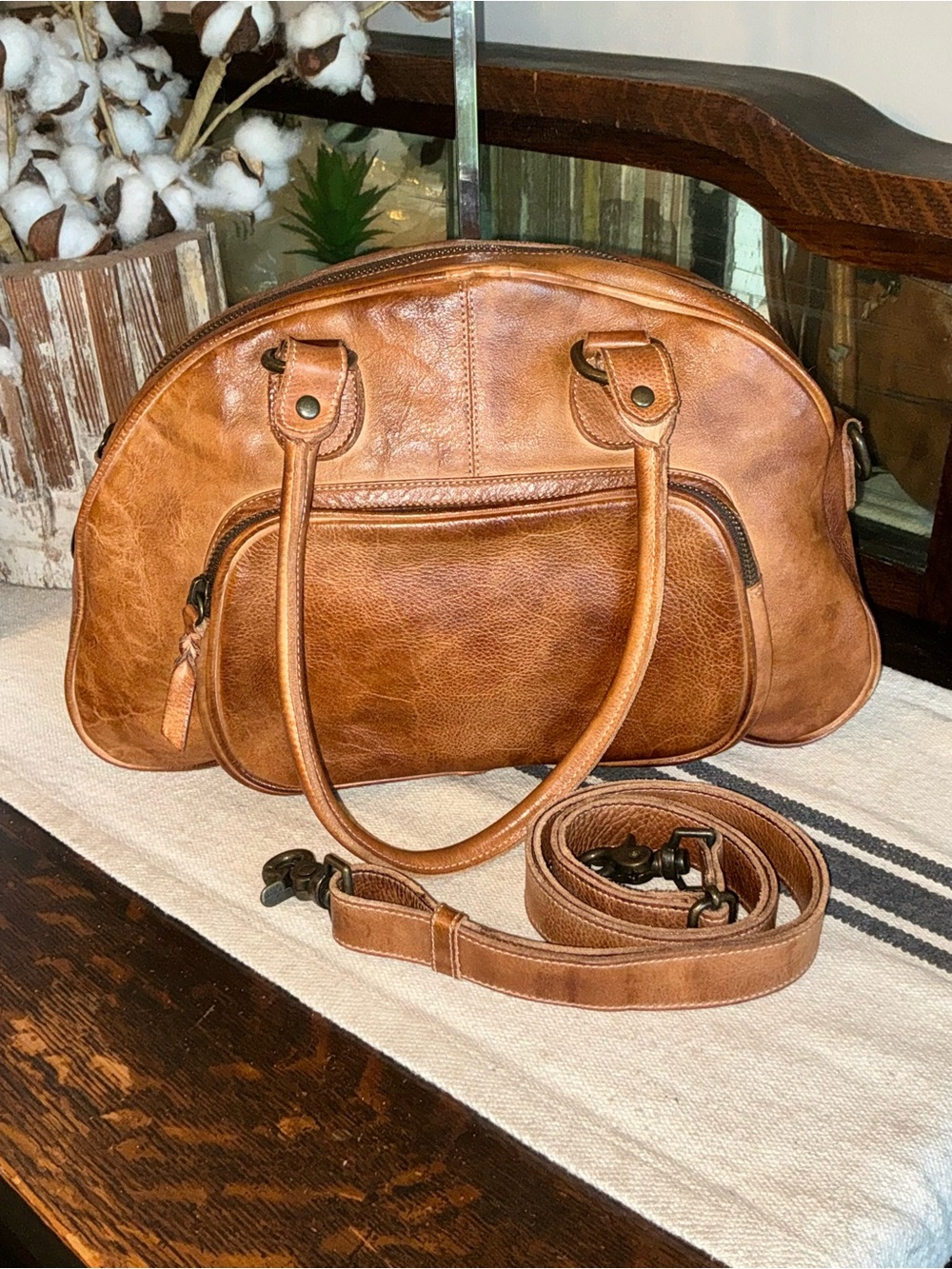 Bed Stu Leather Angie Shoulder Bag Crossbody Tan Rustic MSRP $325 - Picture 3 of 15